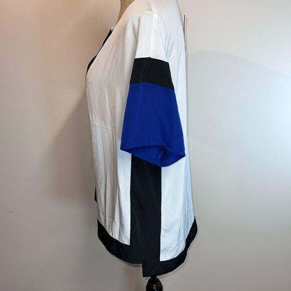 NWT Chico’s Color Block NYNA tunic top 3/4 Sleeve White, Blue, Black Sz 0 XS - Picture 3 of 7